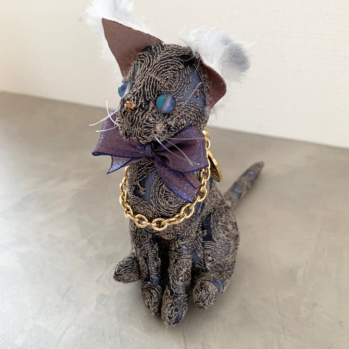 CoutureCAT|GrayCAT_BlueEYE_S