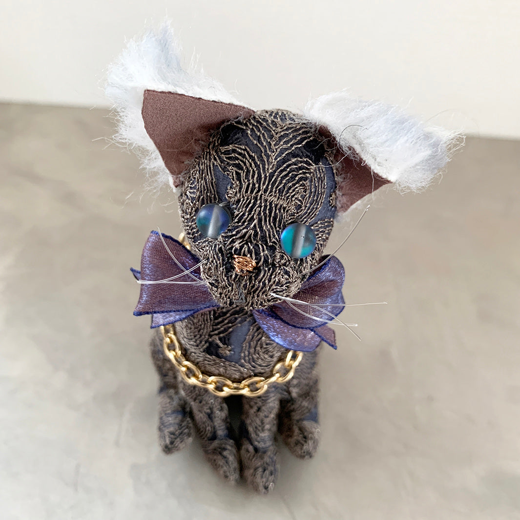 CoutureCAT|GrayCAT_BlueEYE_S