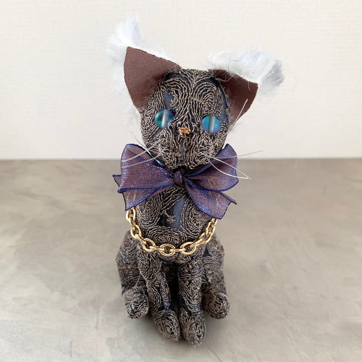 CoutureCAT|GrayCAT_BlueEYE_S