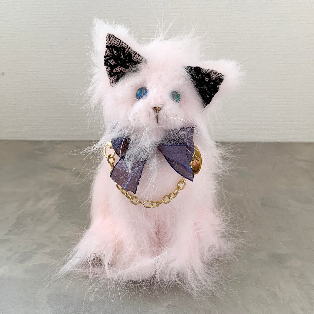 CoutureCAT|PinkCAT_BlueEYE_L