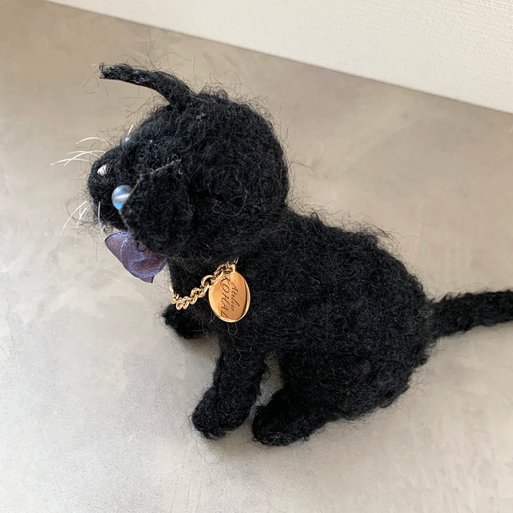 CoutureCAT|BlackCAT_BlueEYE_L