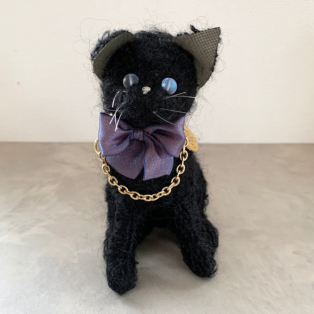 CoutureCAT|BlackCAT_BlueEYE_L