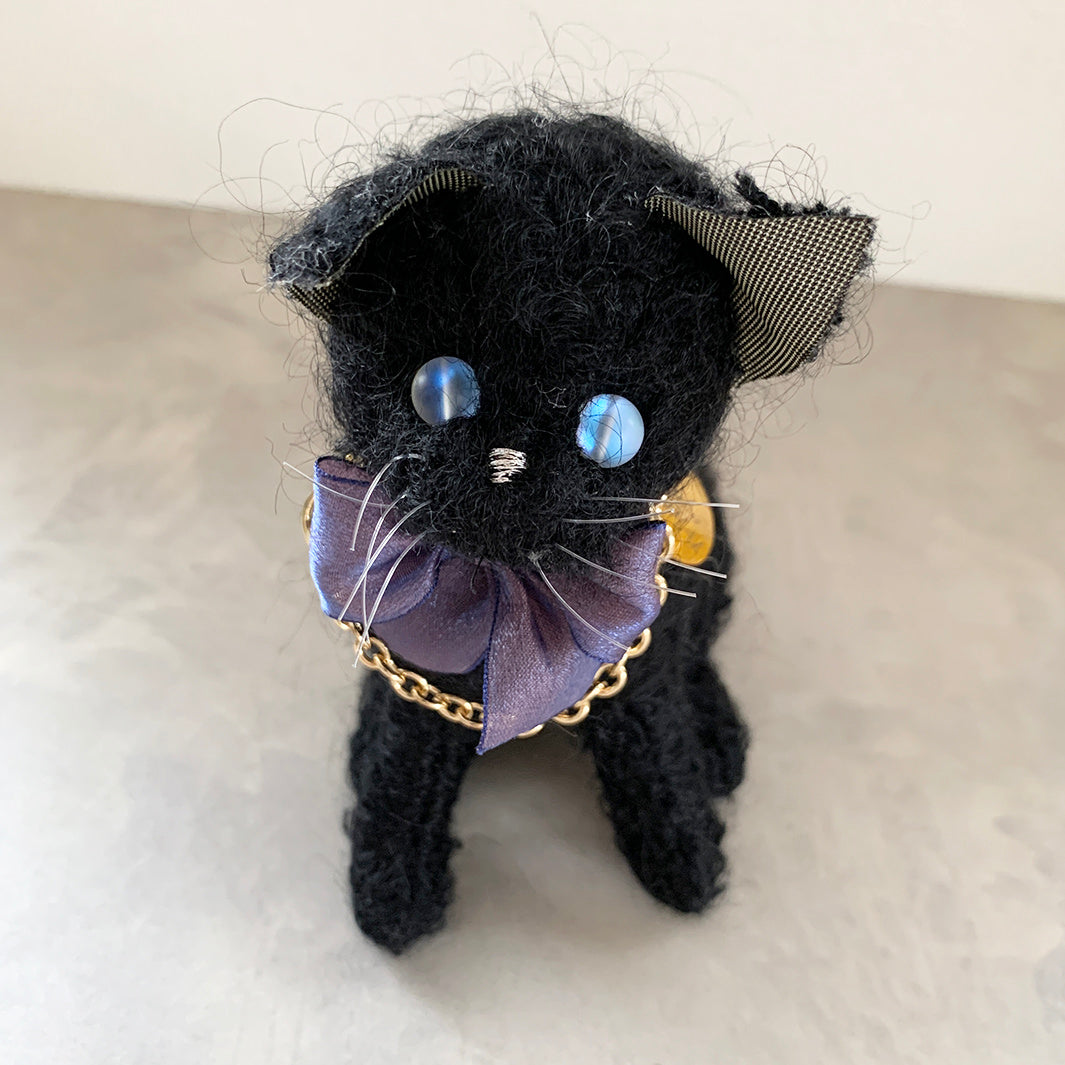 CoutureCAT|BlackCAT_BlueEYE_L