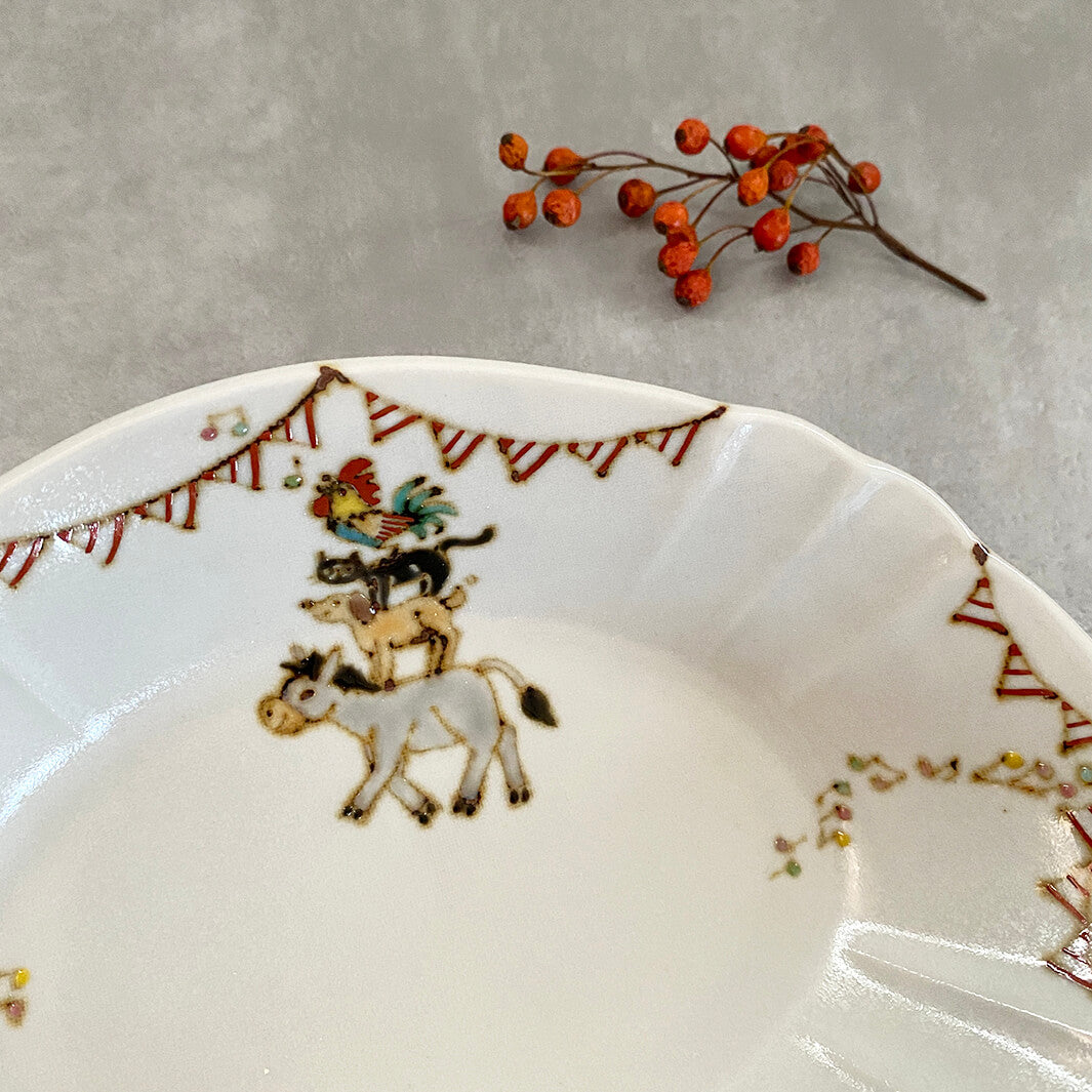 輪花鉢｜ブレーメンの音楽隊