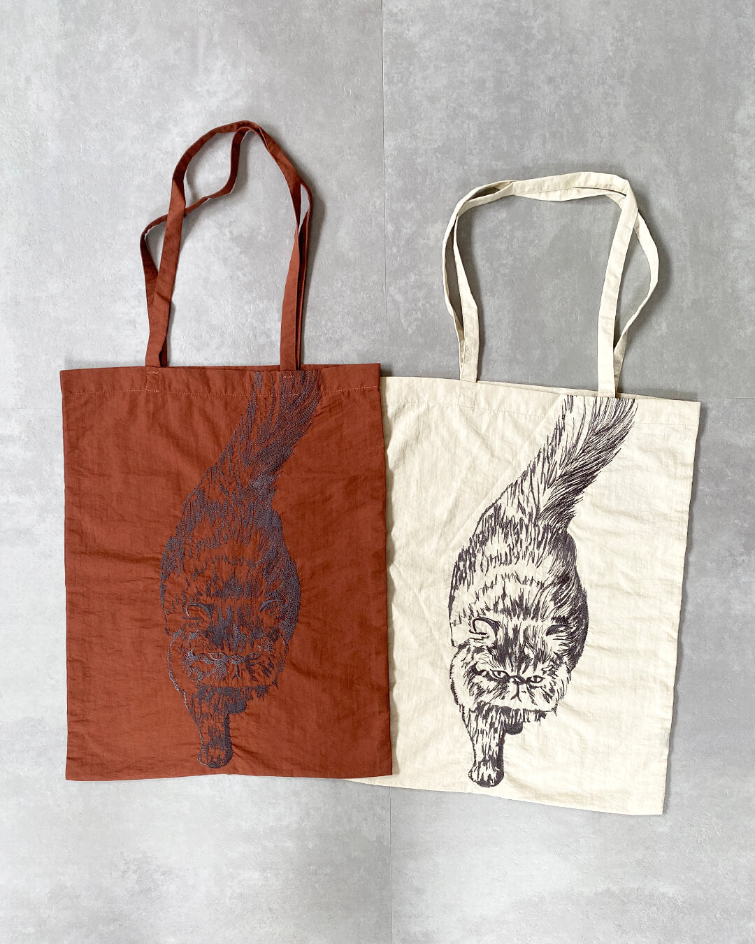 Cat embroidered shopping bag | BLACK | L
