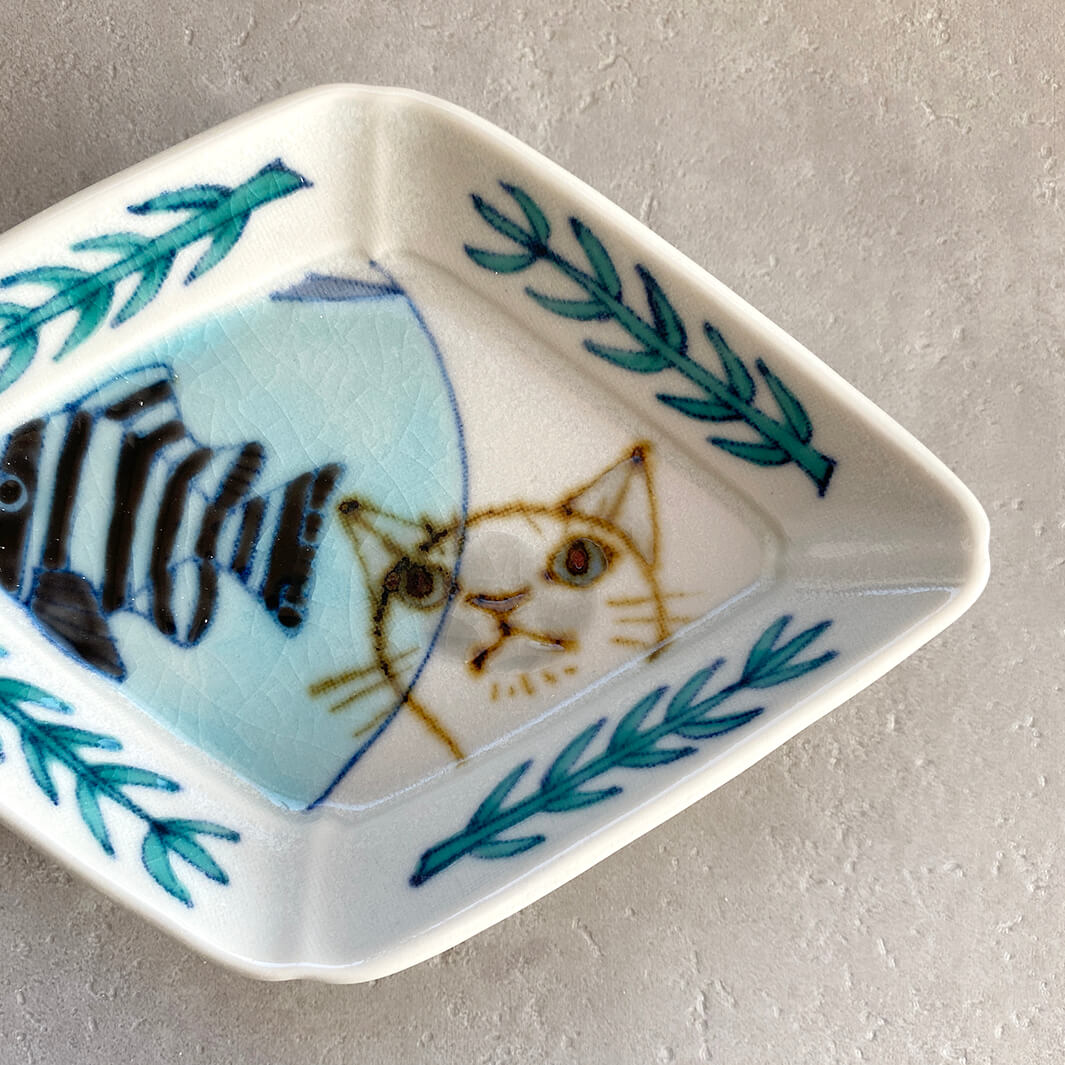 ひし形小皿｜猫とサンバソウ