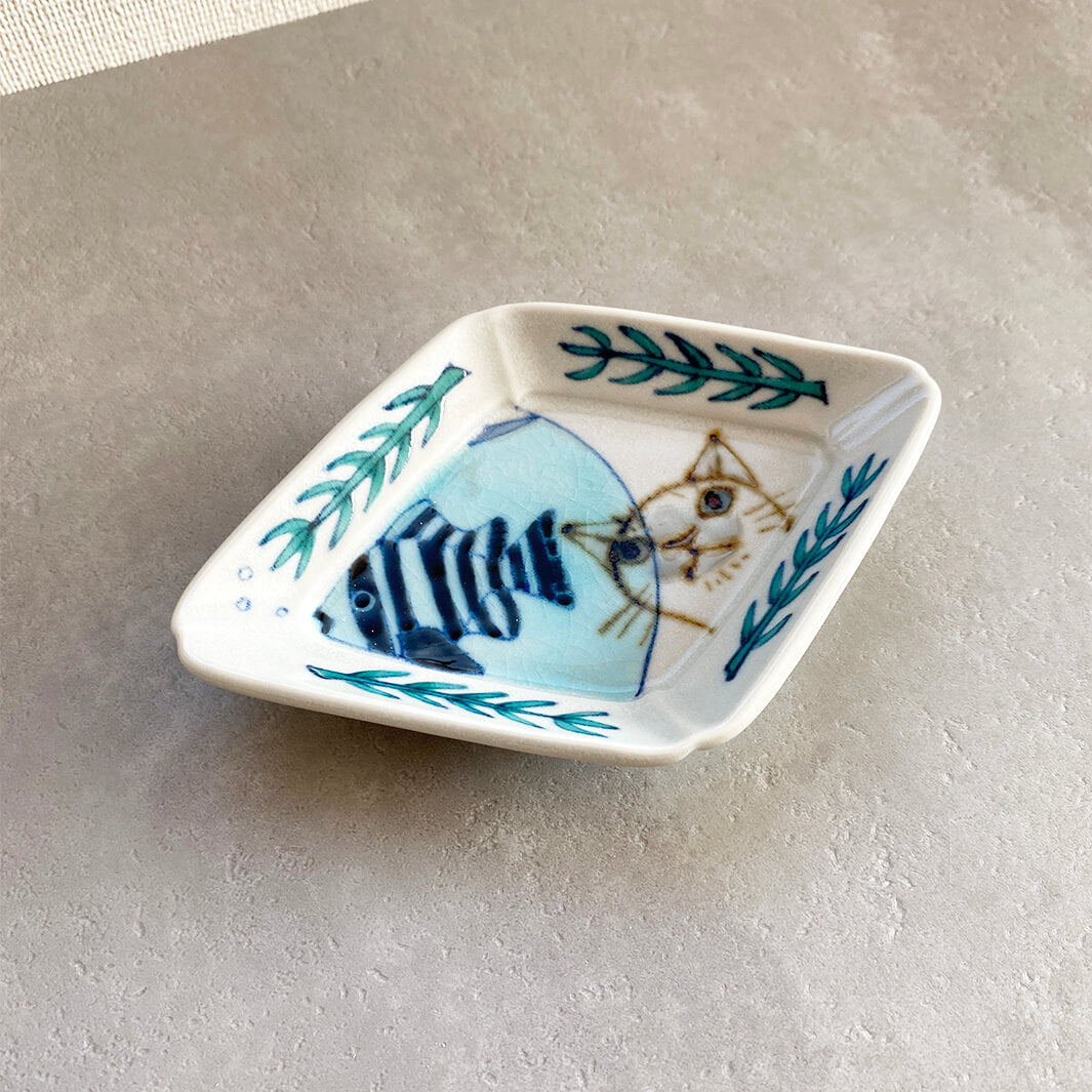 ひし形小皿｜猫とサンバソウ