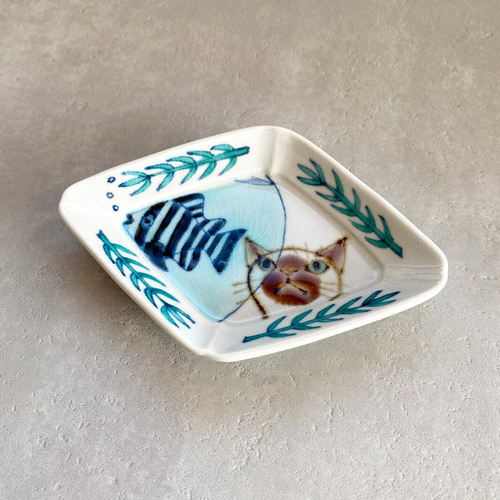 ひし形小皿｜猫とサンバソウ