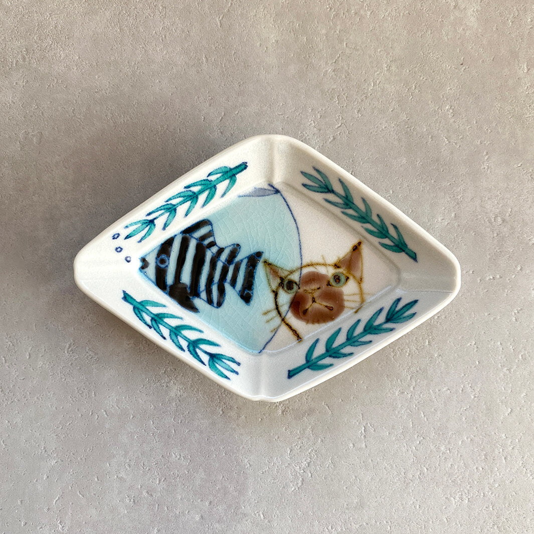 ひし形小皿｜猫とサンバソウ