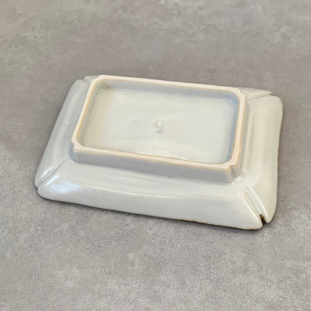 リム角皿｜キジ白_グレー – monco