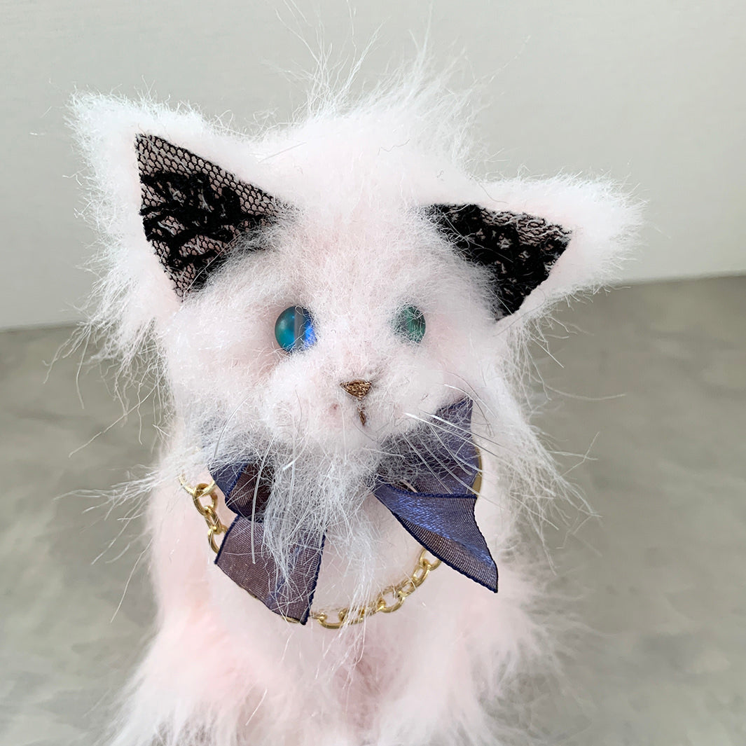 CoutureCAT｜PinkCAT_BlueEYE_L