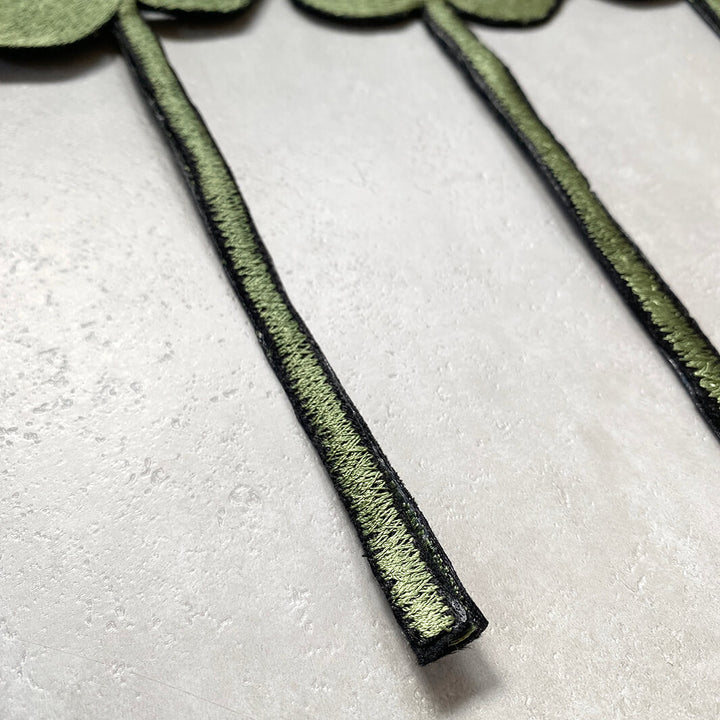 emu｜Embroidery Monstera – 3 Leaves