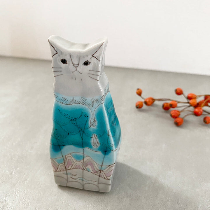 ミニオブジェ｜猫は液体_座