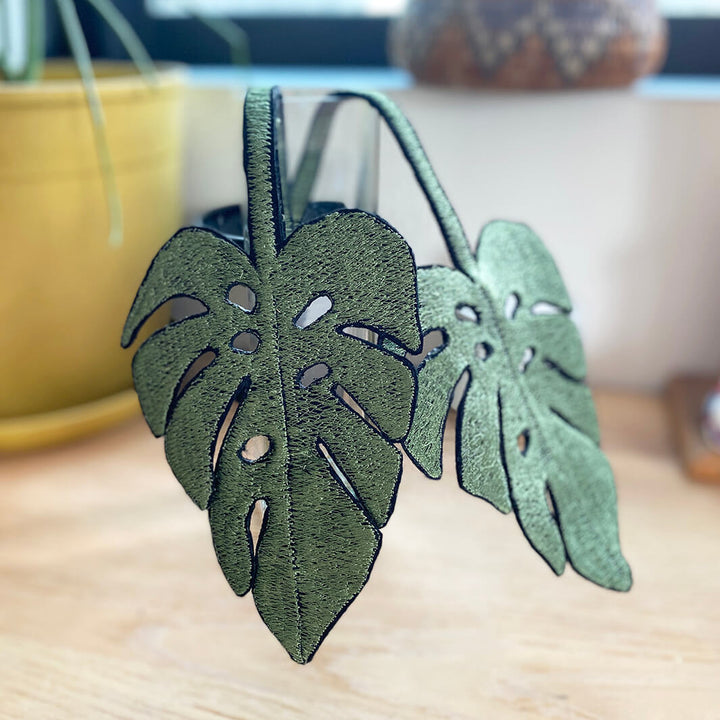 emu｜Embroidery Monstera – 3 Leaves
