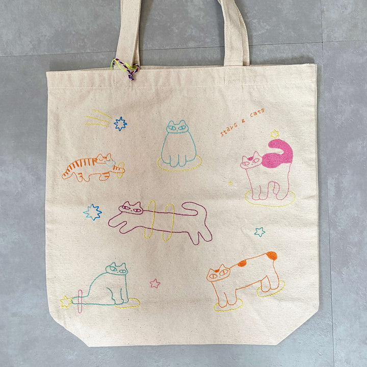 手刺繍トートバッグ｜stars&amp;cats