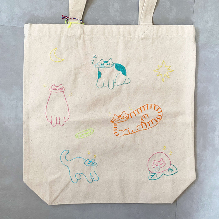 手刺繍トートバッグ｜cat snap