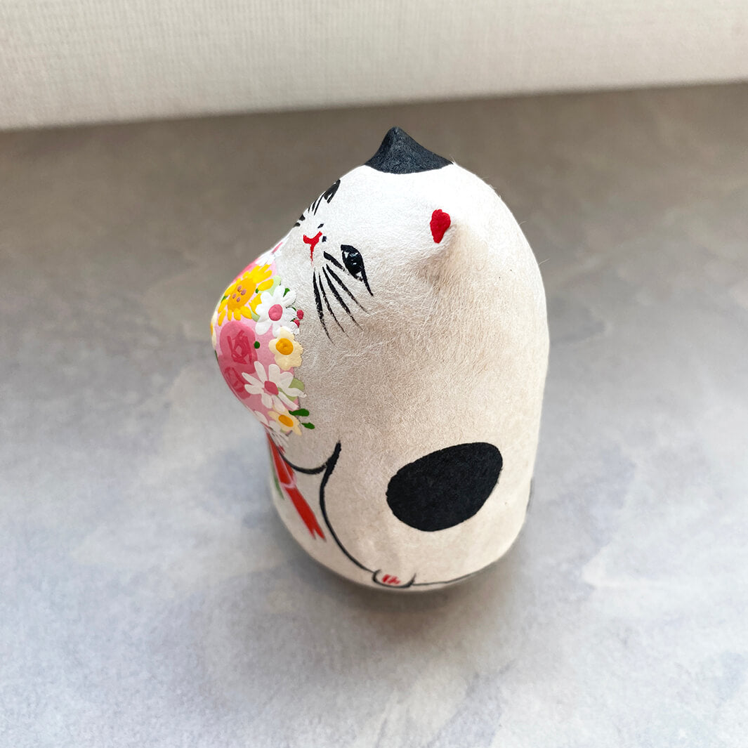 起き上がり小法師｜ブーケ猫