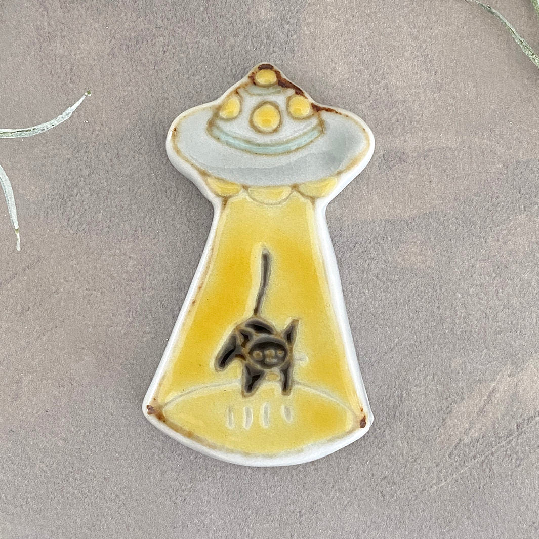 箸置き｜猫つれさられる_UFO – monco