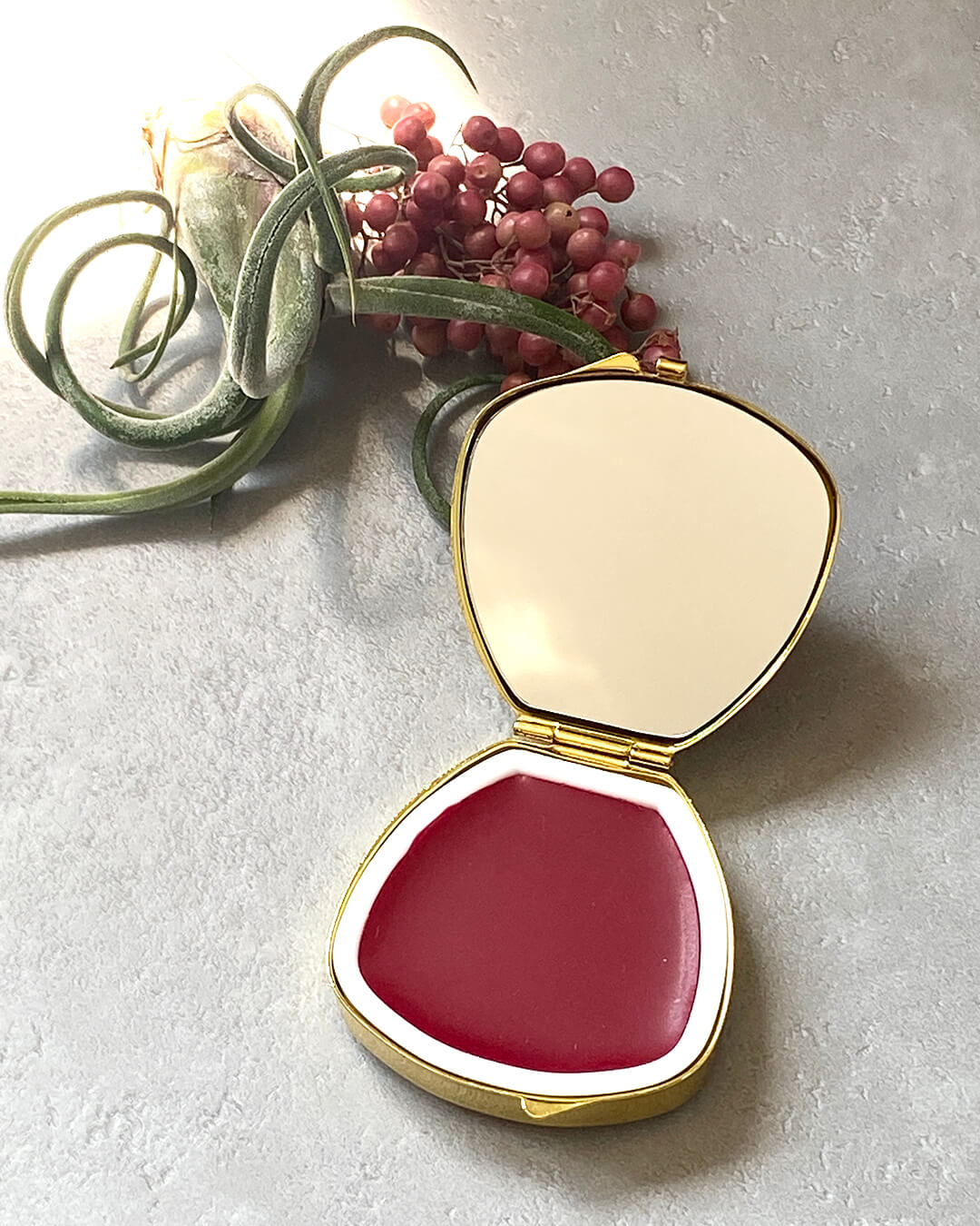 Lip &amp; Nail Balm｜BLACK CAT IN SUMMER ROSES
