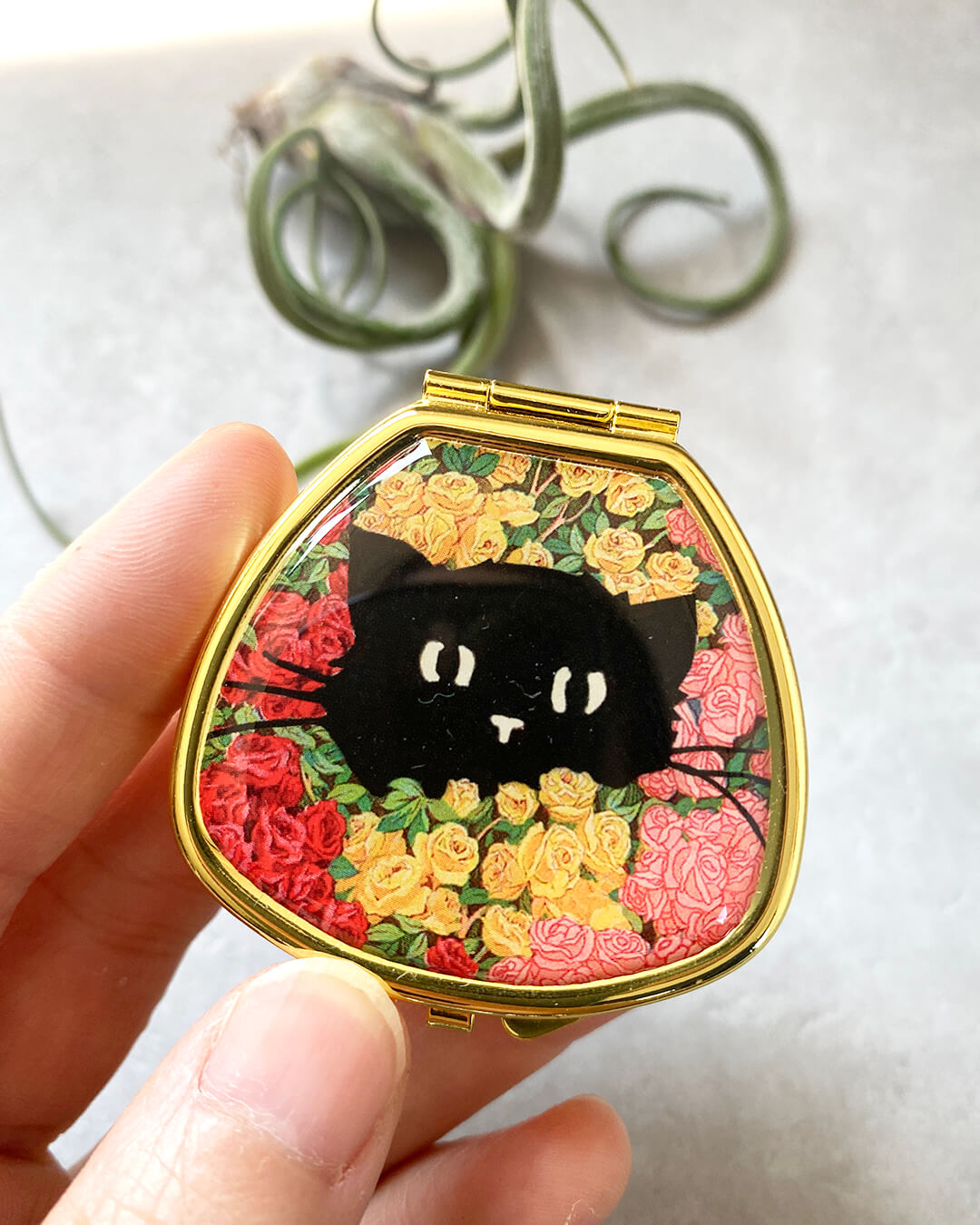 Lip &amp; Nail Balm｜BLACK CAT IN SUMMER ROSES