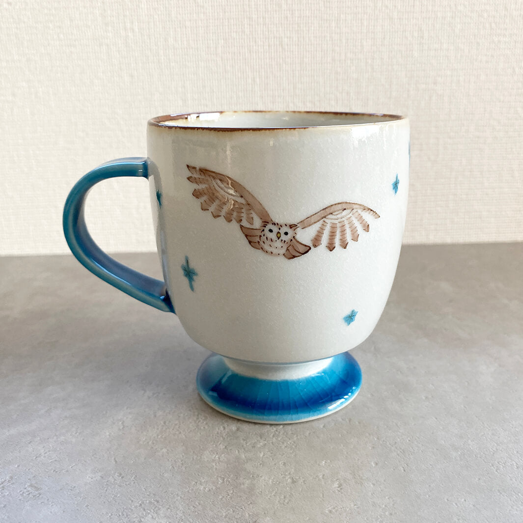 カフェマグ｜足つき_青月