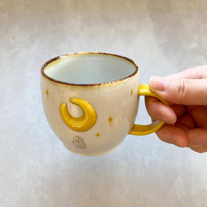 カフェマグ｜子ふくろう_黄月