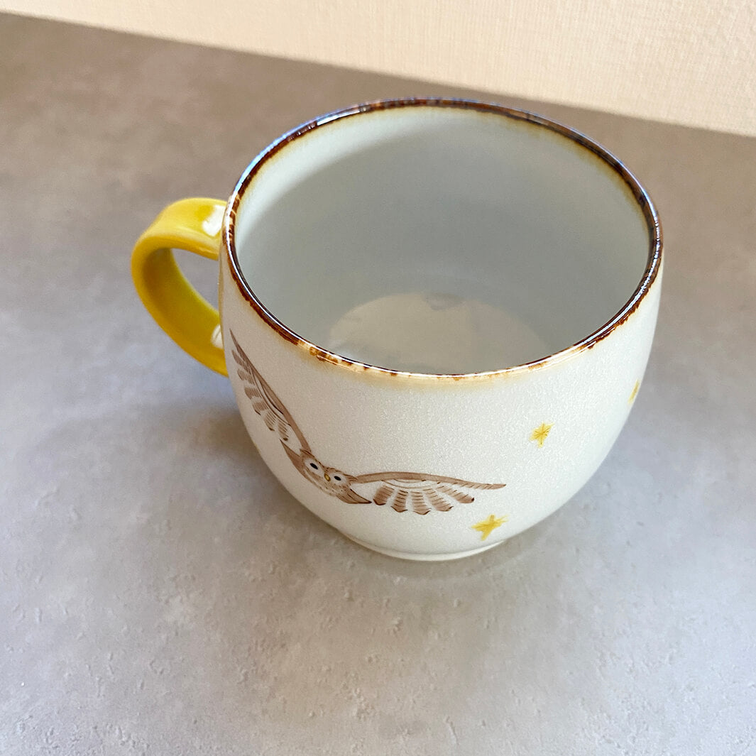 カフェマグ｜子ふくろう_黄月