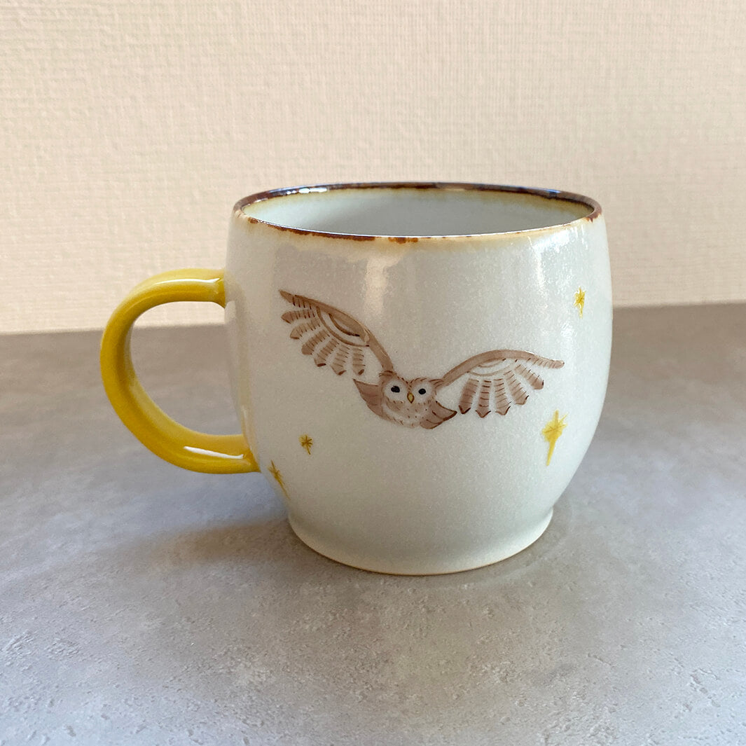 カフェマグ｜子ふくろう_黄月