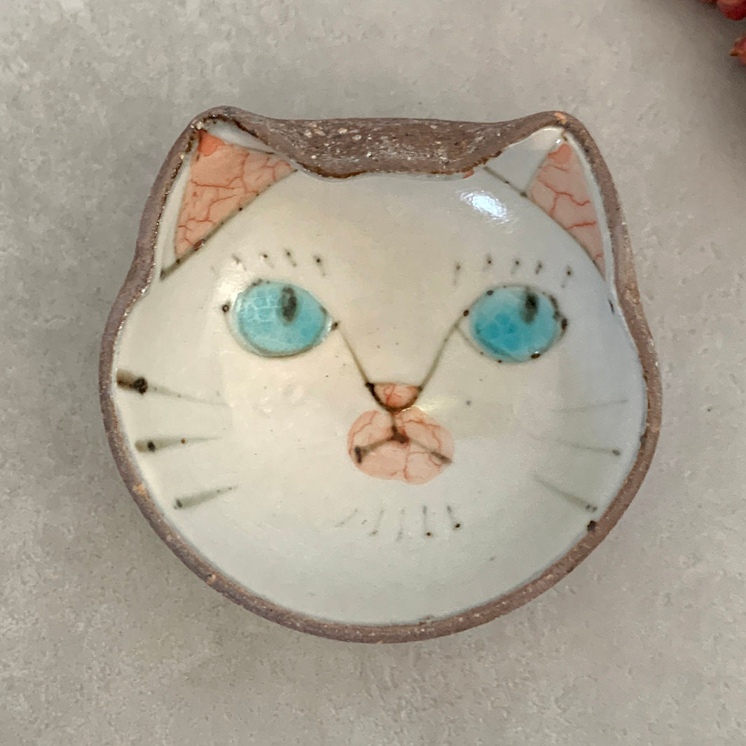 豆鉢｜猫楽_かお_３