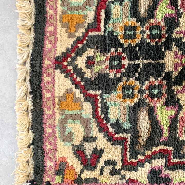 Pakistan mini rug｜４３
