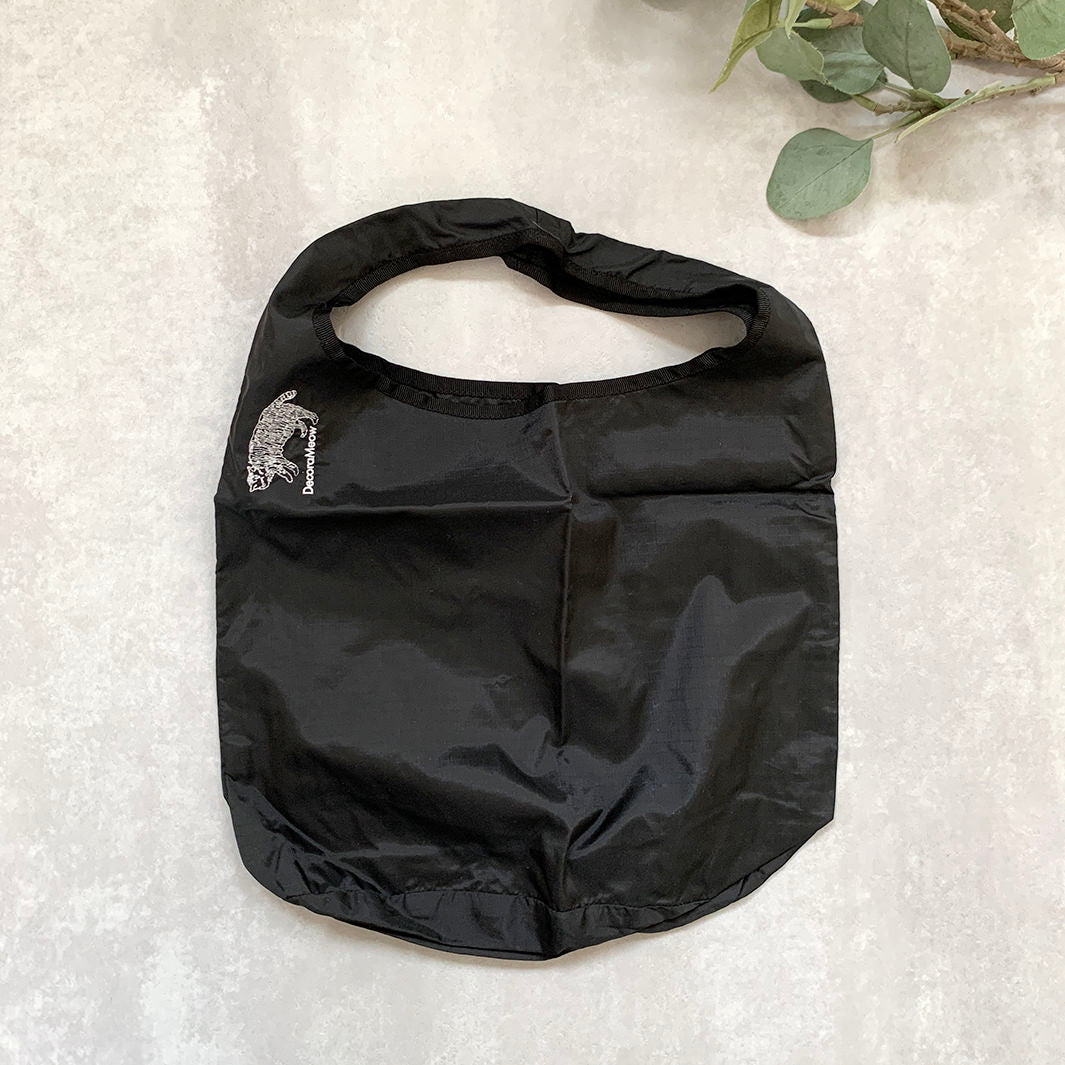 Cat embroidered shopping bag | BLACK | S