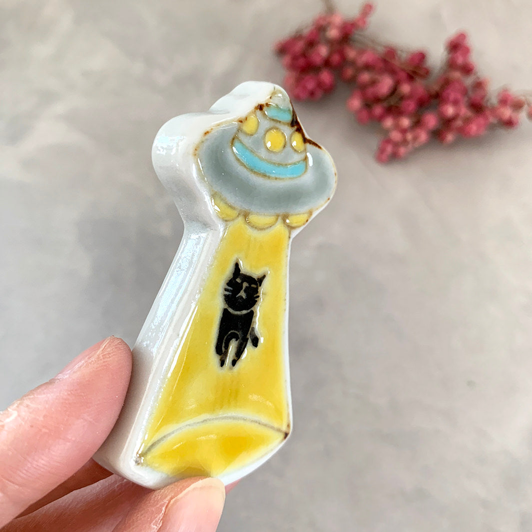 箸置き｜猫つれさられる_クロ