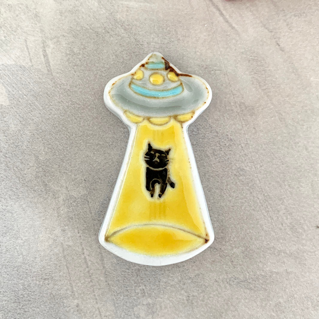 箸置き｜猫つれさられる_クロ